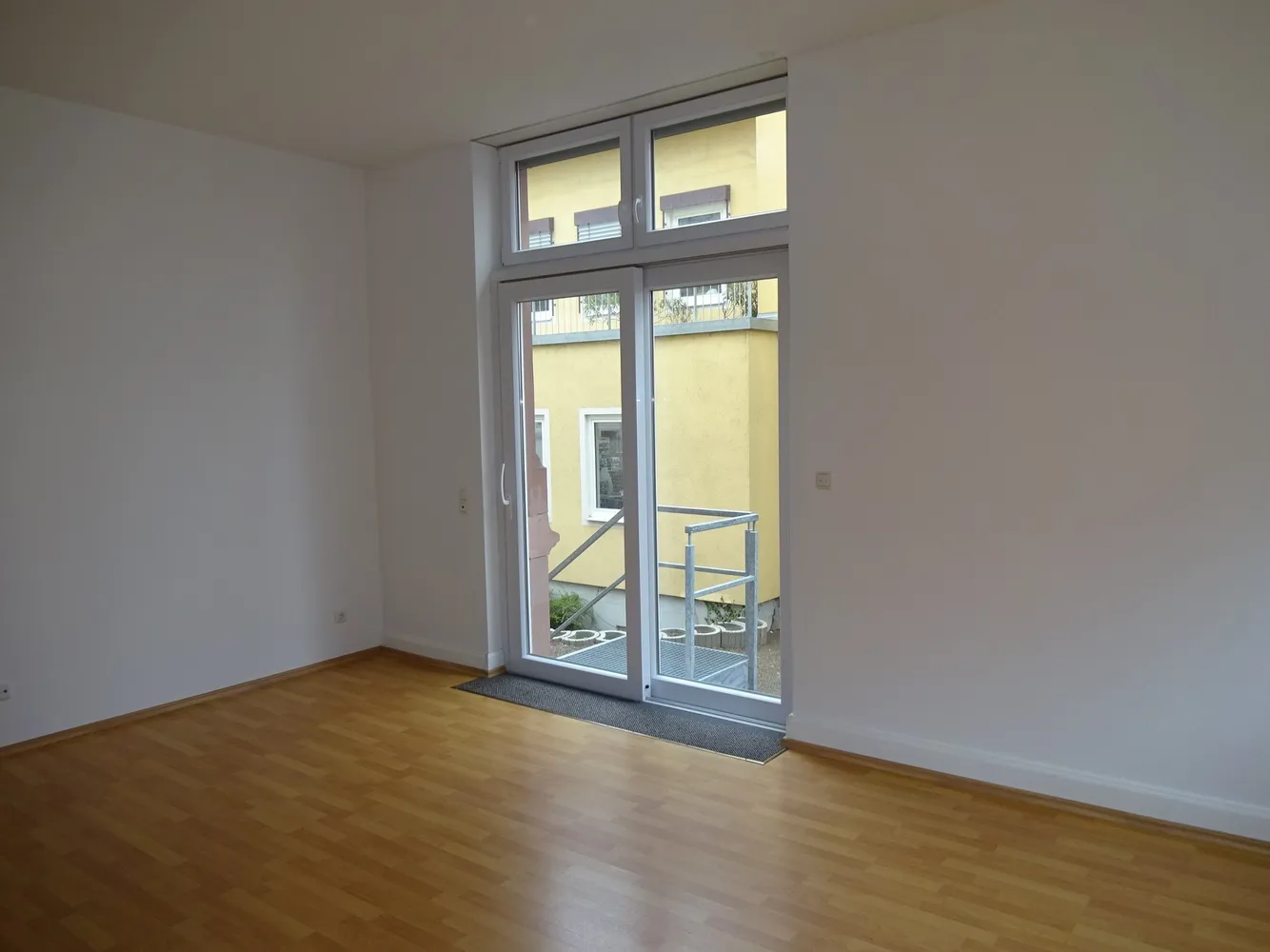 4 Zimmer Wohnung mit 112 m² in Aschaffenburg – Bild 1
