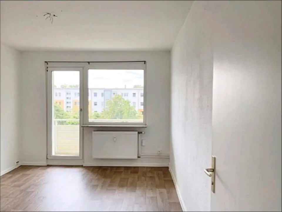 6 Zimmer Wohnung mit 118 m² in Gera – Bild 6