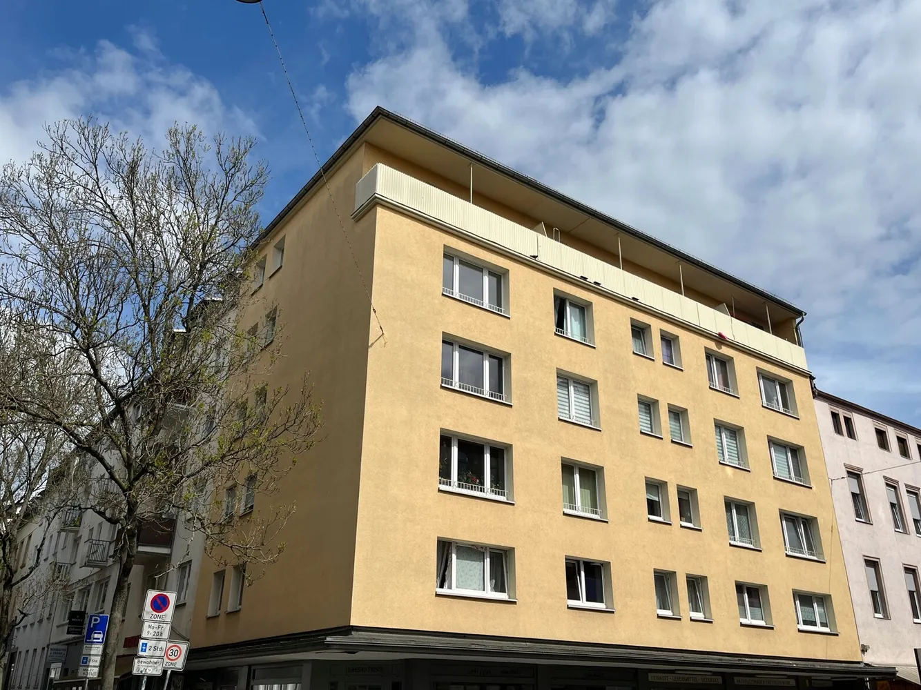 2 Zimmer Wohnung mit 67 m² in Wiesbaden – Bild 7