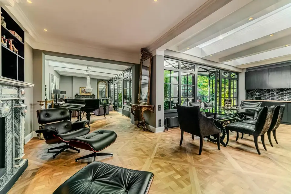 5 Zimmer Wohnung mit 185 m² in Hamburg – Bild 4