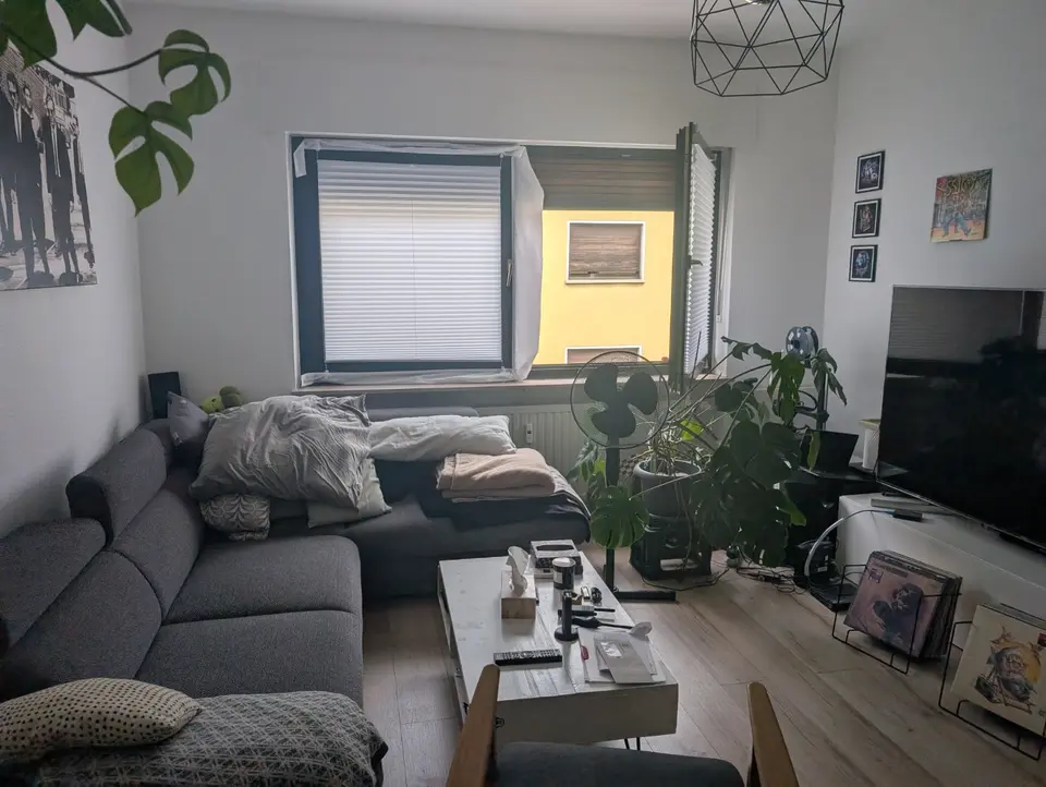 2 Zimmer Wohnung mit 65 m² in Saarbrücken – Bild 1