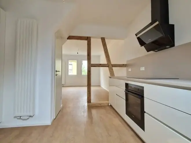 4 Zimmer Wohnung mit 80 m² in Stuttgart – Bild 2