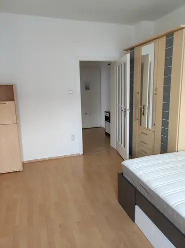 2 Zimmer Wohnung mit 56 m² in Hannover – Bild 2