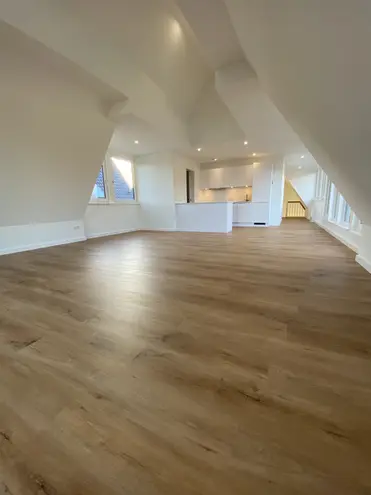2 Zimmer Wohnung mit 84 m² in Bremen – Bild 1