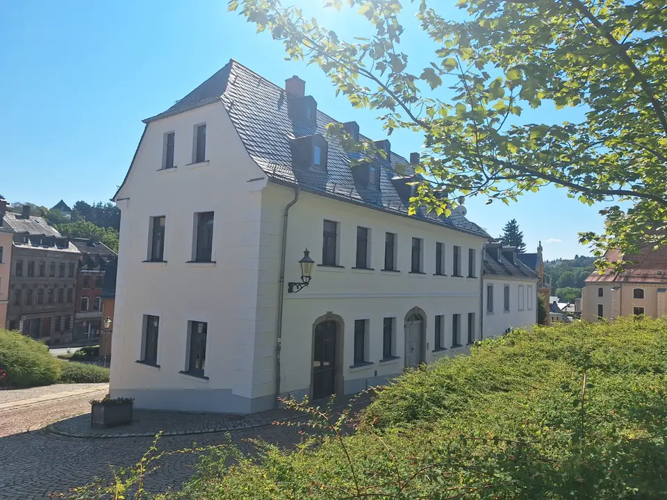 4 Zimmer Wohnung mit 96 m² in Plauen – Bild 3