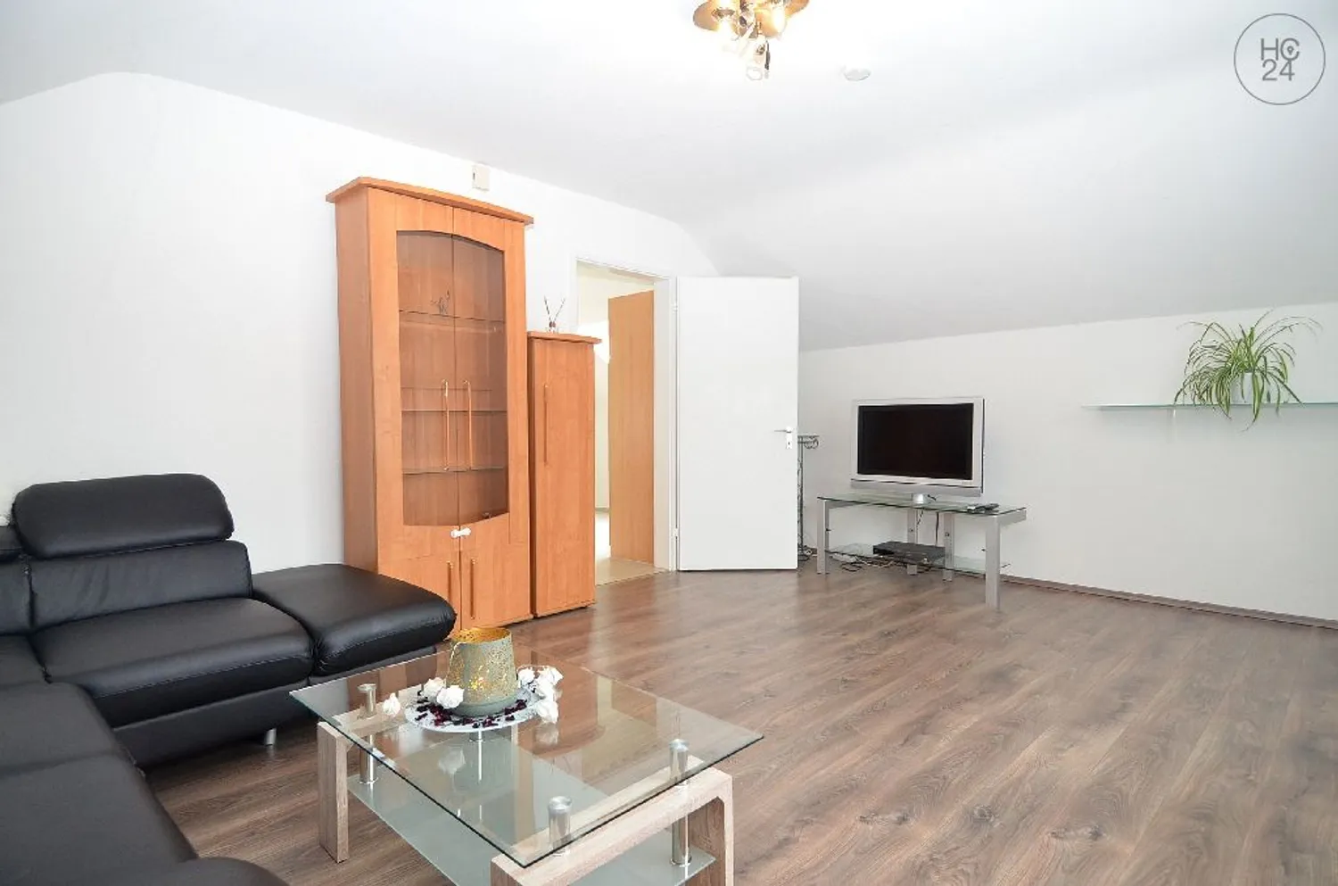 2 Zimmer Wohnung mit 55 m² in Lörrach – Bild 2