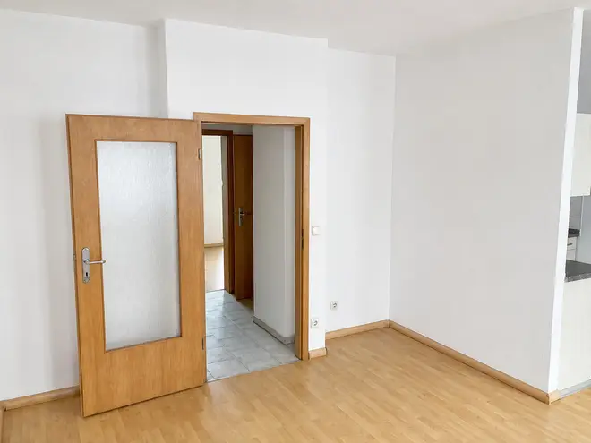 2 Zimmer Wohnung mit 42 m² in Magdeburg – Bild 2