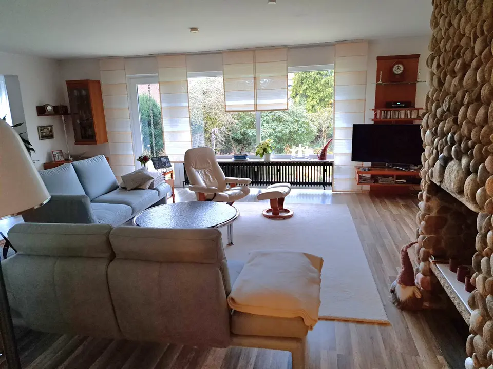 5 Zimmer Wohnung mit 154 m² in Delmenhorst – Bild 1