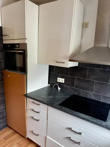 2 Zimmer Wohnung mit 80 m² in Duisburg – Bild 2