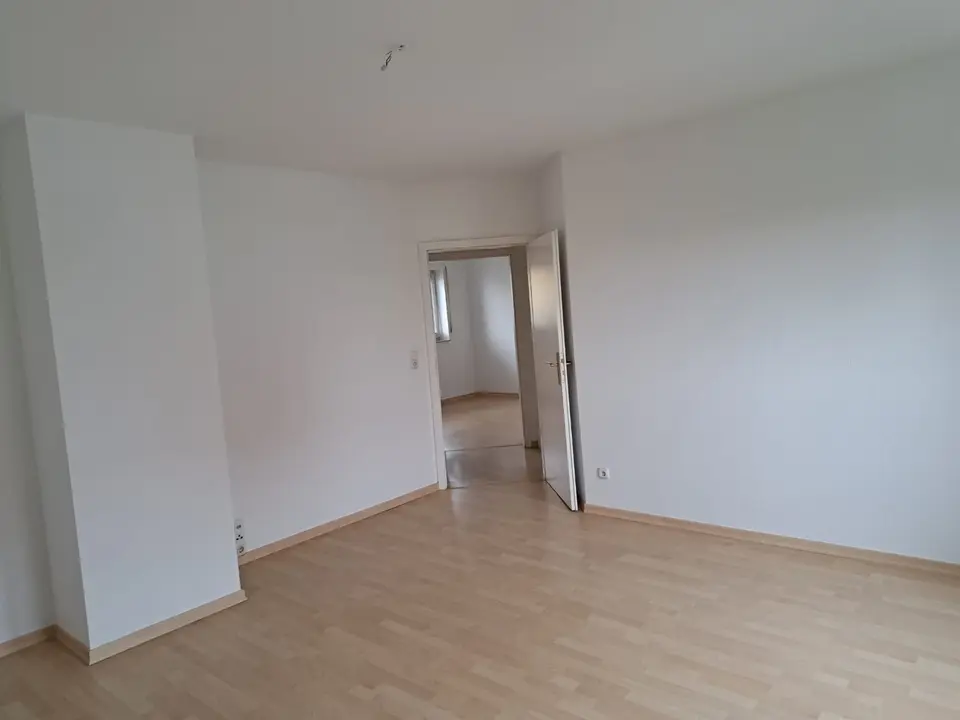 5 Zimmer Haus mit 145 m² in Oberursel – Bild 2