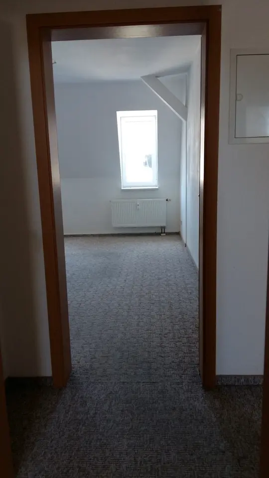2 Zimmer Wohnung mit 58 m² in Plauen – Bild 4