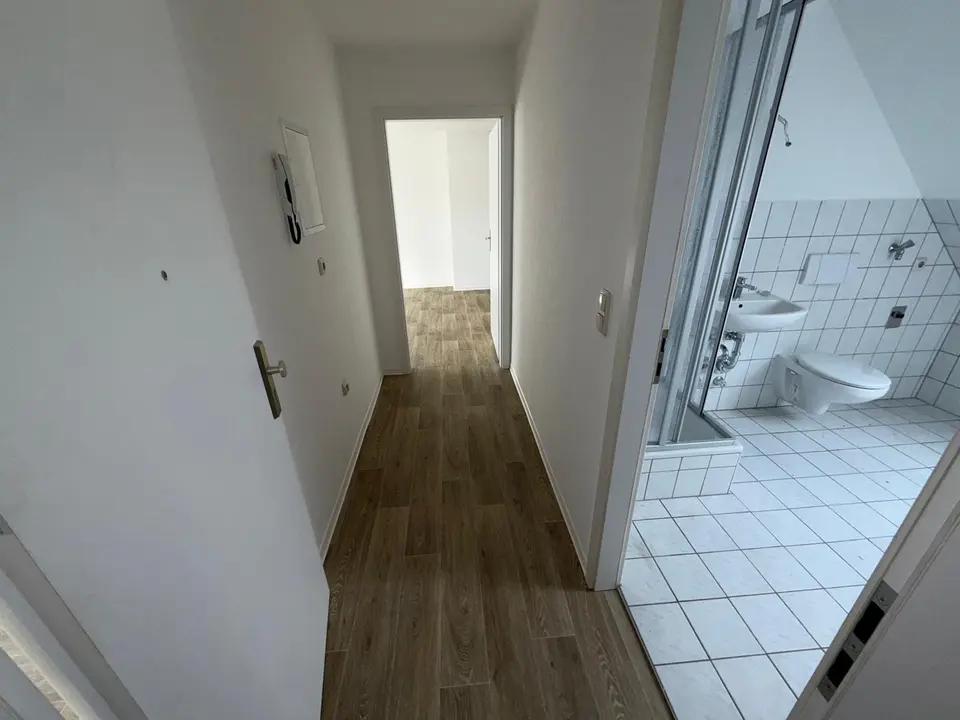 2 Zimmer Wohnung mit 58 m² in Plauen – Bild 10