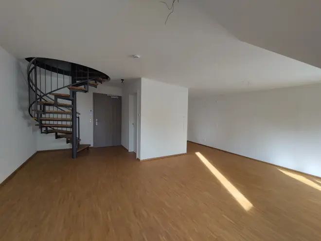 2 Zimmer Wohnung mit 87 m² in München – Bild 3