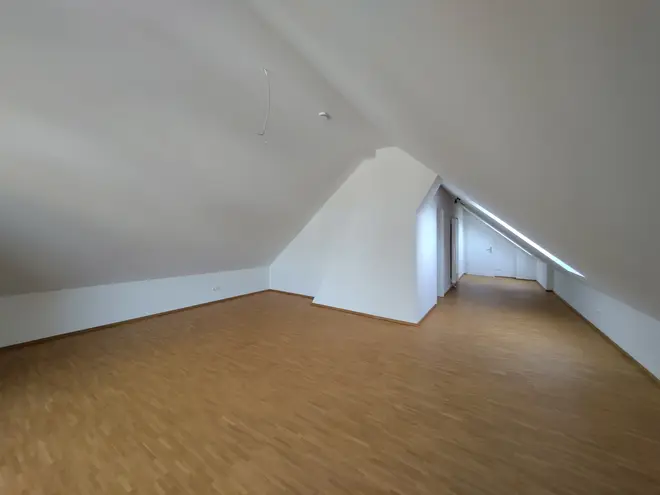 2 Zimmer Wohnung mit 87 m² in München – Bild 8