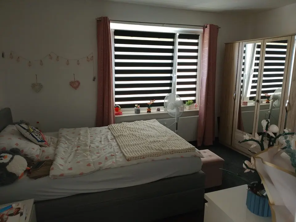 5 Zimmer Wohnung mit 140 m² in Bremerhaven – Bild 1