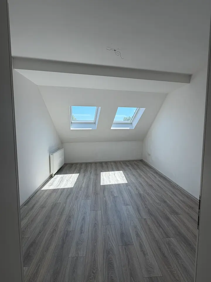 5 Zimmer Wohnung mit 177 m² in Worms – Bild 2