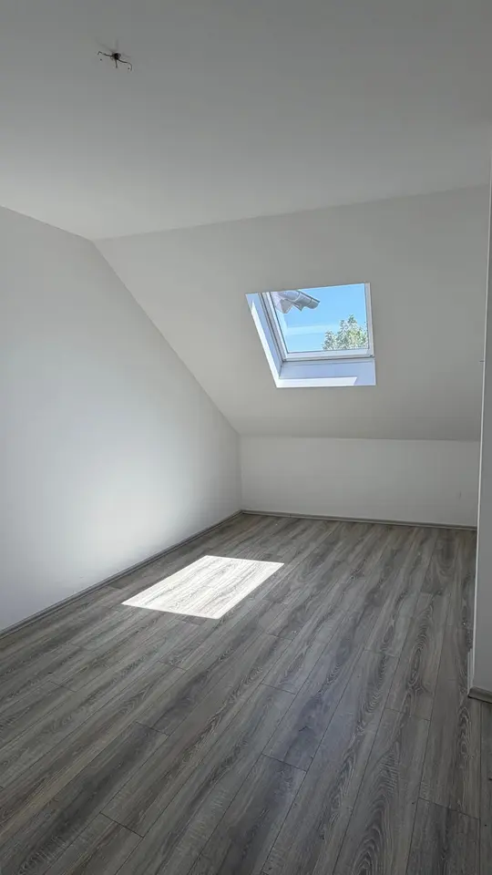 5 Zimmer Wohnung mit 177 m² in Worms – Bild 3
