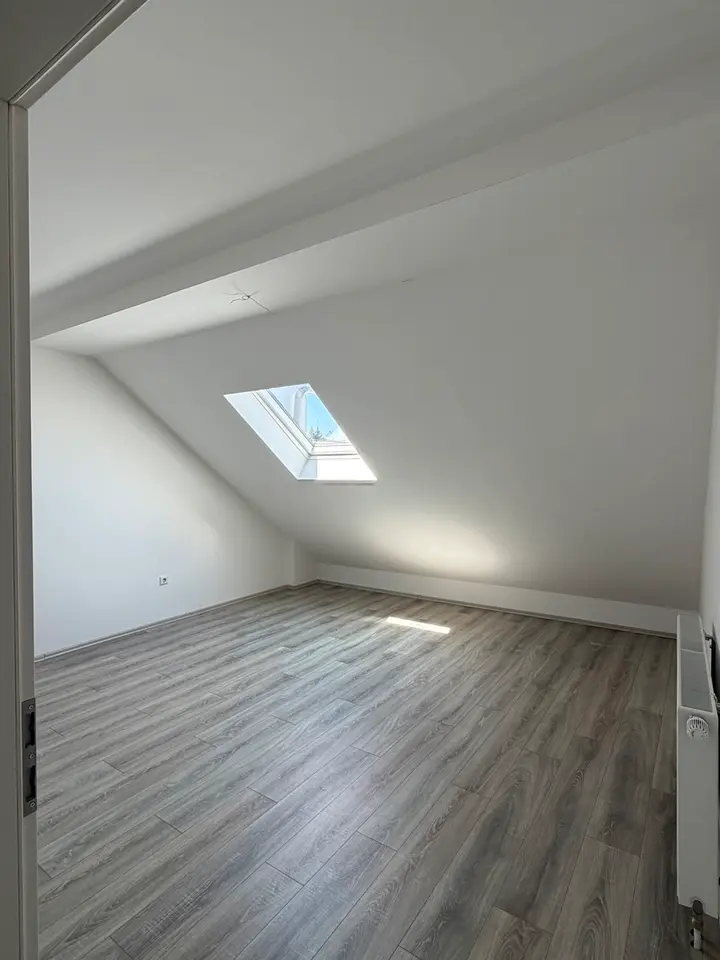 5 Zimmer Wohnung mit 177 m² in Worms – Bild 5
