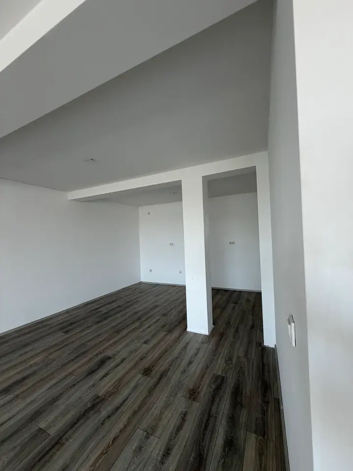 5 Zimmer Wohnung mit 177 m² in Worms – Bild 7