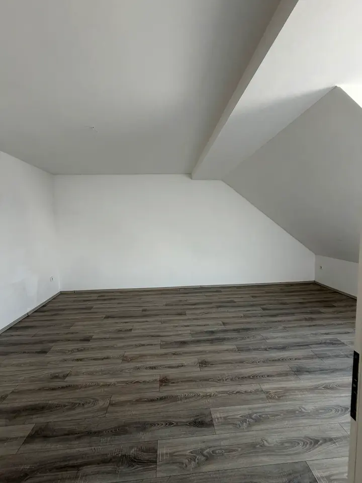 5 Zimmer Wohnung mit 177 m² in Worms – Bild 8