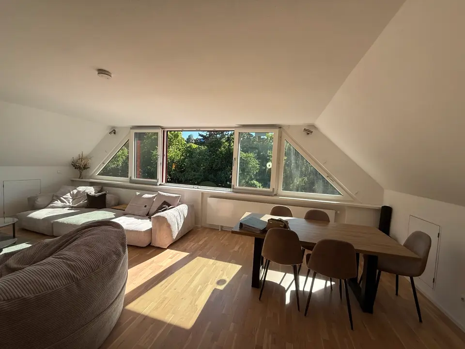WG-Zimmer mit 73 m² in Stuttgart – Bild 1