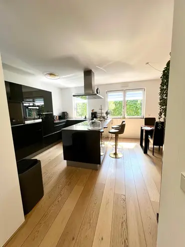 4 Zimmer Wohnung mit 106 m² in Wiesbaden – Bild 8