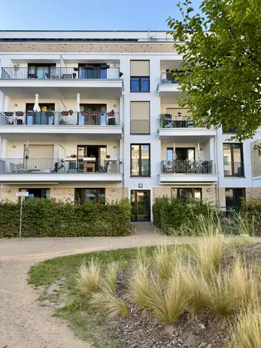 2 Zimmer Wohnung mit 64 m² in Berlin – Bild 12