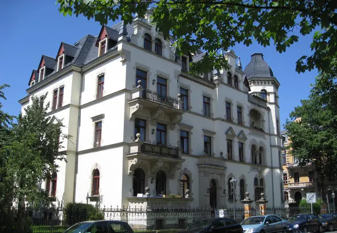 3 Zimmer Wohnung mit 98 m² in Dresden – Bild 4