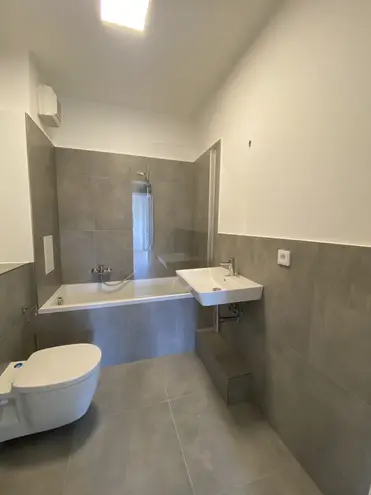 2 Zimmer Wohnung mit 72 m² in Dresden – Bild 7