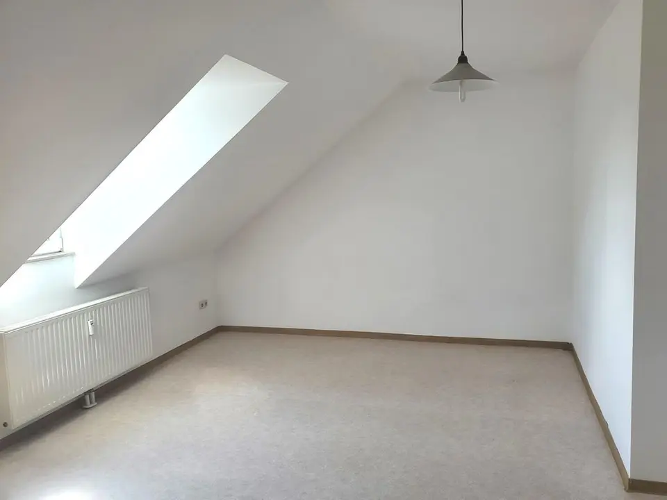 5 Zimmer Wohnung mit 69 m² in Zwickau – Bild 2