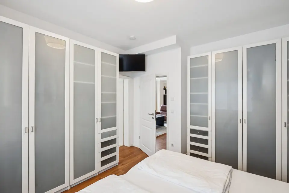 7 Zimmer Haus mit 166 m² in Norderstedt – Bild 1