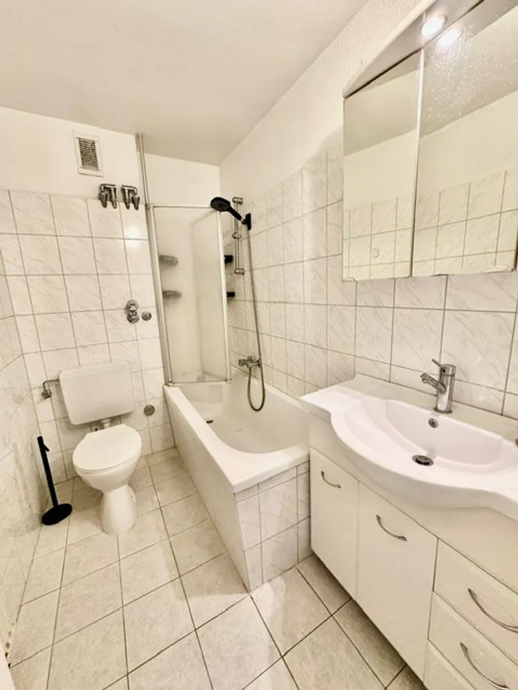 2 Zimmer Wohnung mit 45 m² in Wiesbaden – Bild 7