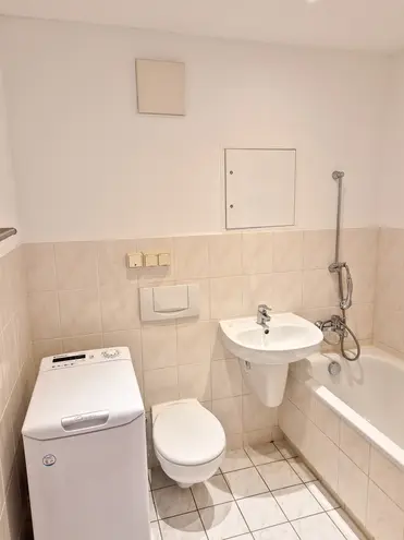 1 Zimmer Wohnung mit 40 m² in Chemnitz – Bild 9