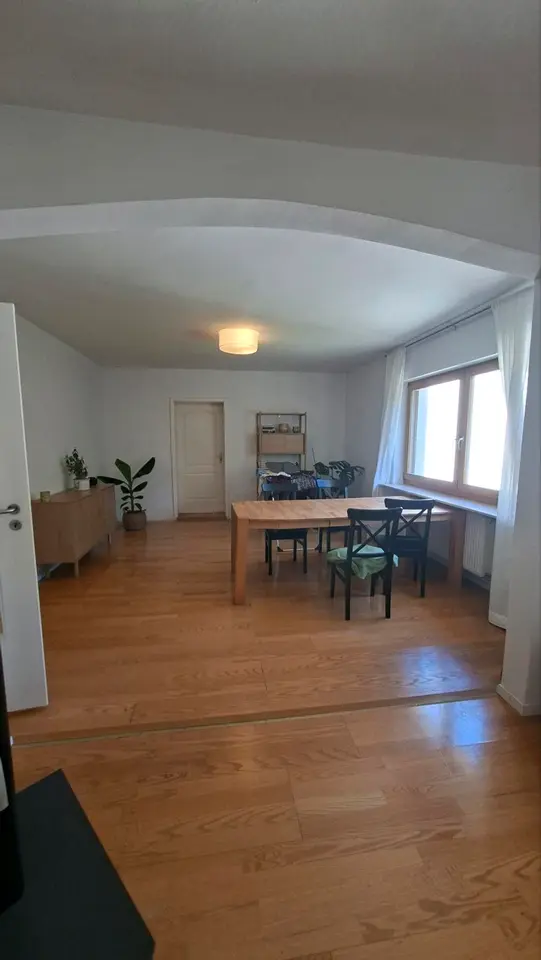 18 Zimmer Wohnung mit 100 m² in Marburg – Bild 4