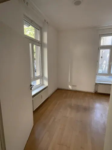 3 Zimmer Wohnung mit 75 m² in Frankfurt am Main – Bild 4