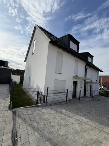 7 Zimmer Haus mit 138 m² in Freising – Bild 1