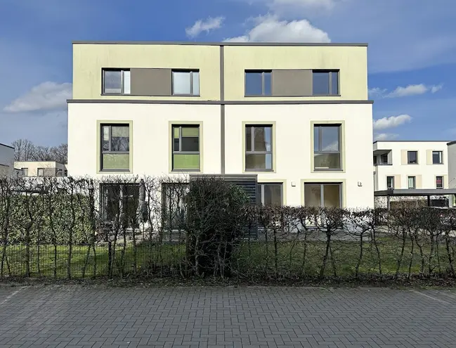 5 Zimmer Haus mit 153 m² in Hamburg – Bild 1
