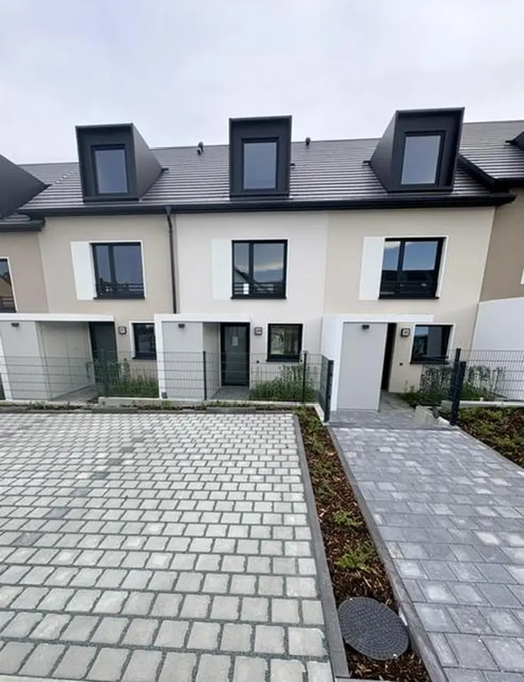 5 Zimmer Haus mit 145 m² in Nürnberg – Bild 3