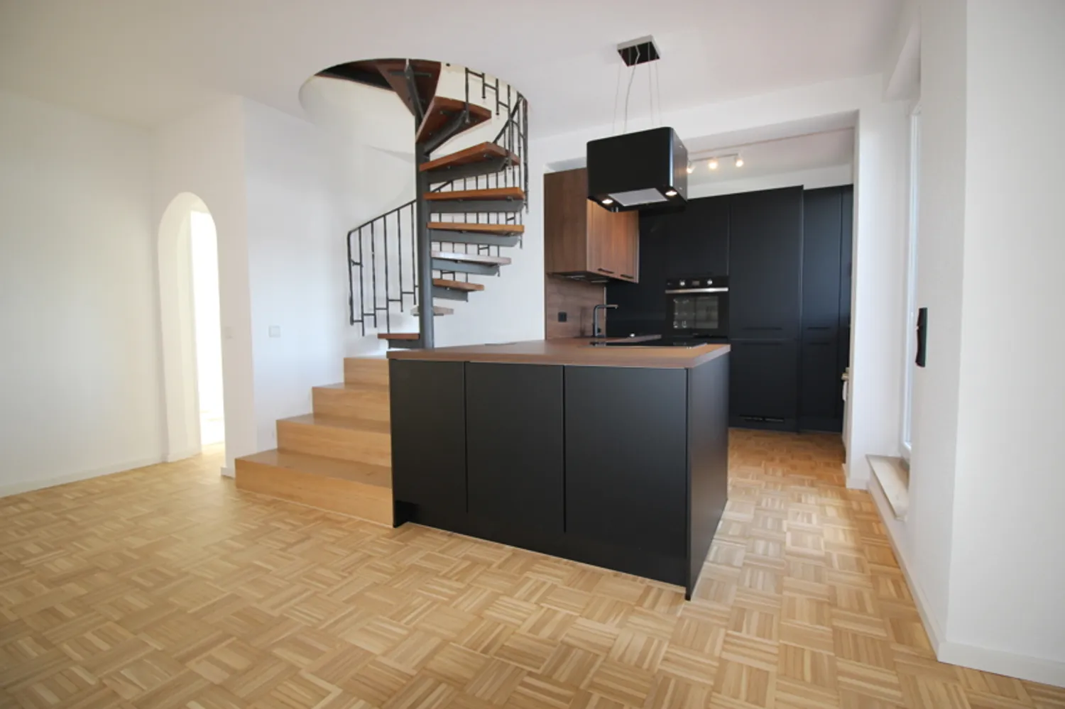 5 Zimmer Wohnung mit 101 m² in Aachen – Bild 1