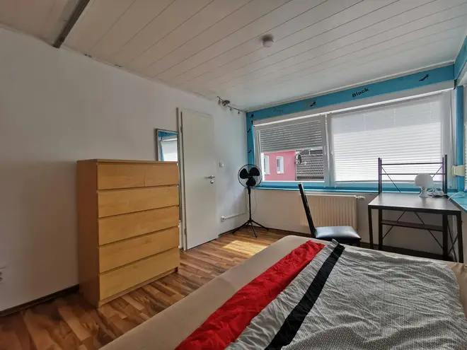 WG-Zimmer mit 12 m² in Köln – Bild 5