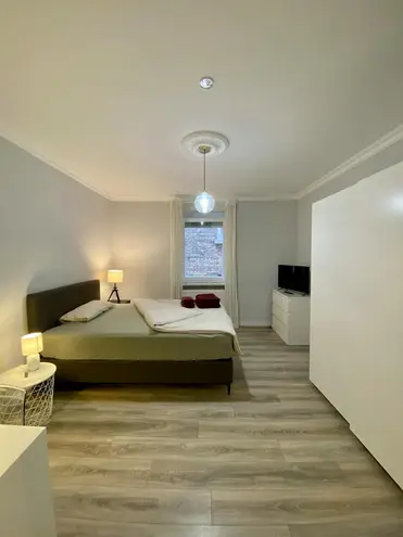 WG-Zimmer mit 15 m² in Stuttgart – Bild 2