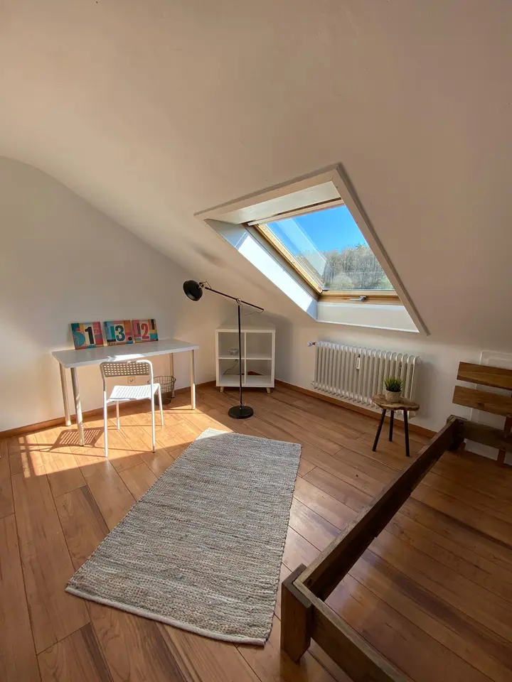 WG-Zimmer mit 12 m² in Stuttgart – Bild 1