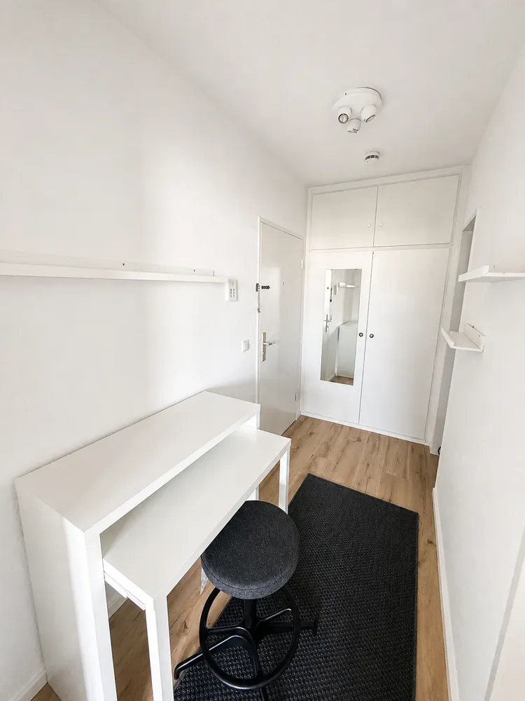 1 Zimmer Wohnung mit 26 m² in Köln – Bild 8