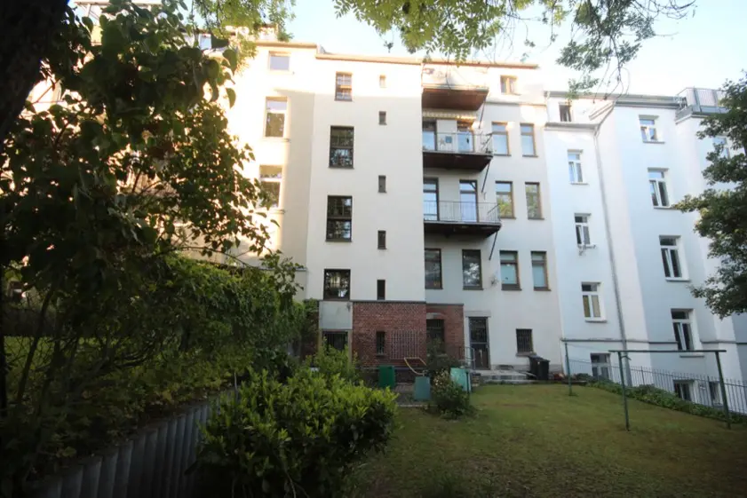 4 Zimmer Wohnung mit 120 m² in Plauen – Bild 9