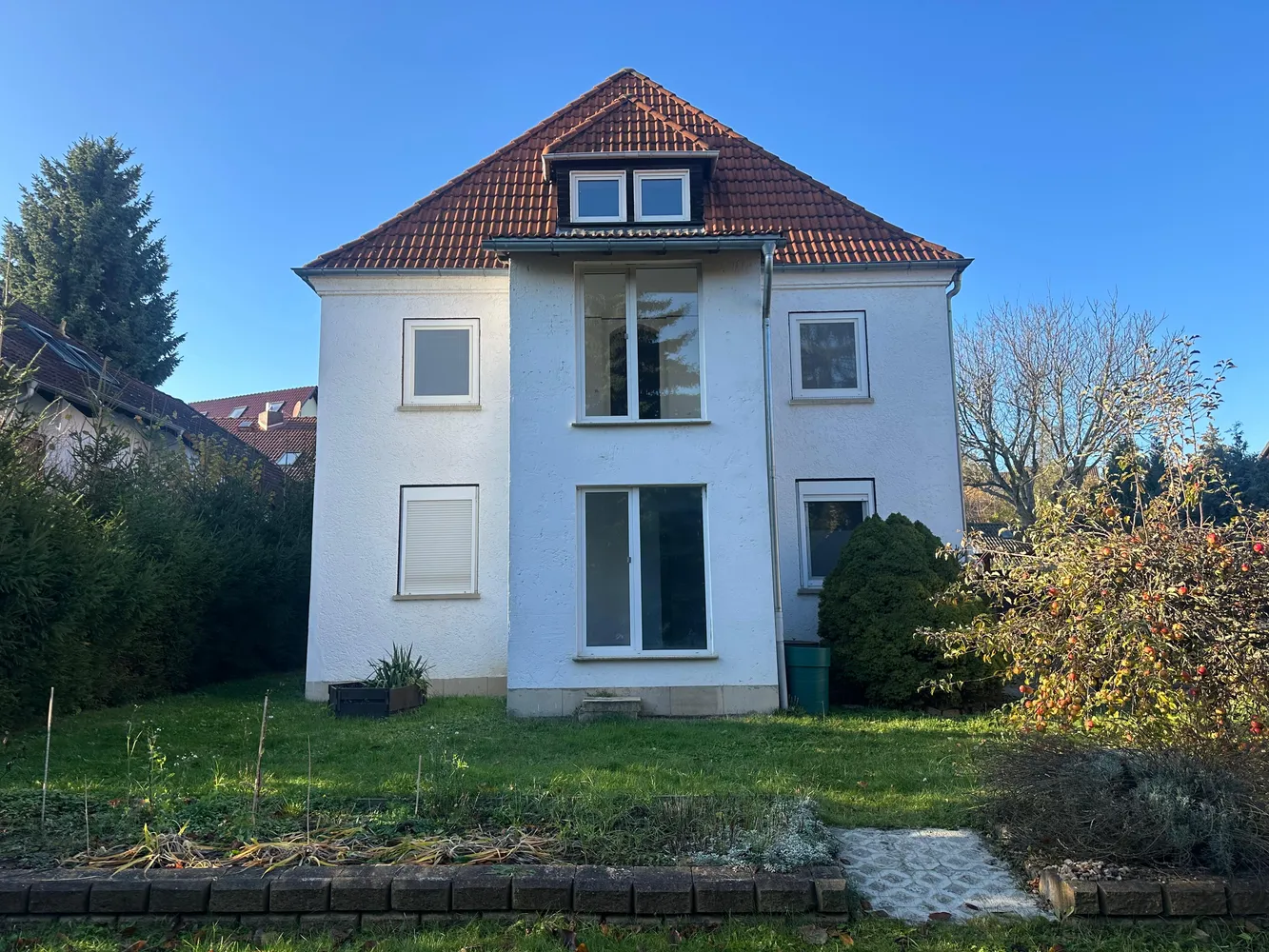 4 Zimmer Wohnung mit 90 m² in Erfurt – Bild 1