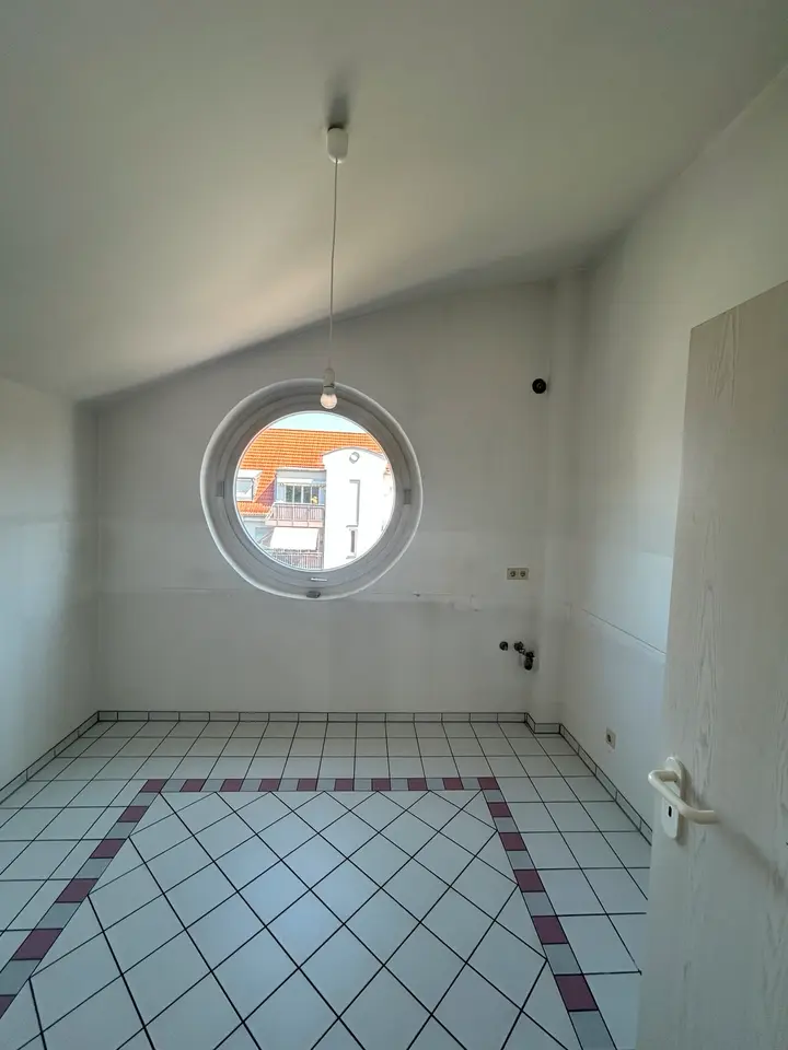 3 Zimmer Wohnung mit 81 m² in Erlangen – Bild 1