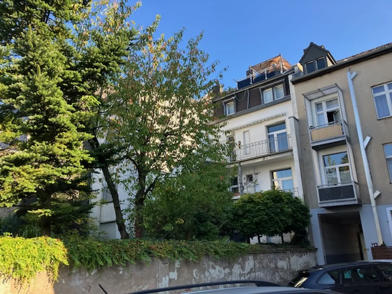 4 Zimmer Wohnung mit 120 m² in Neuss – Bild 3