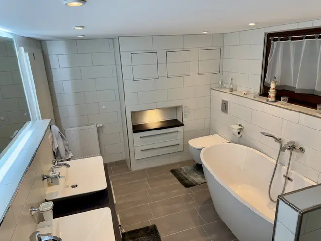 5 Zimmer Wohnung mit 120 m² in Berlin – Bild 4