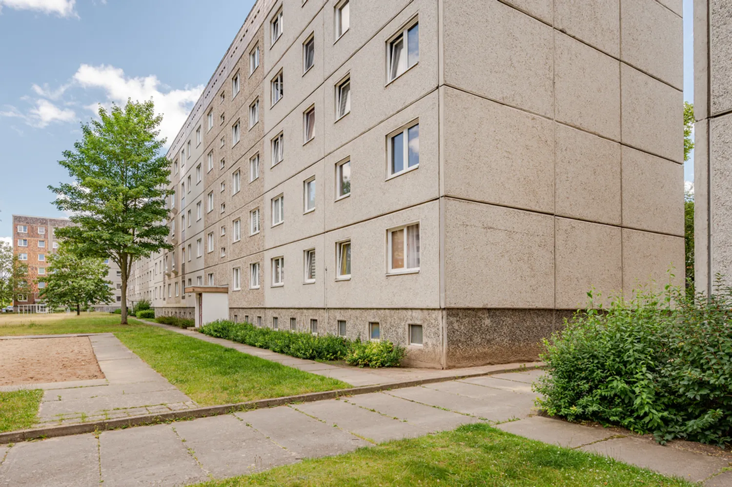 3 Zimmer Wohnung mit 62 m² in Neubrandenburg – Bild 2