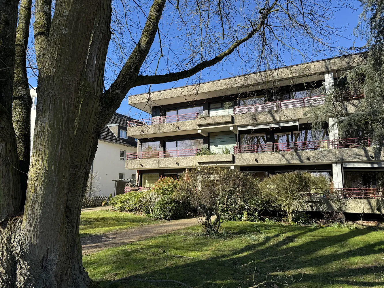 2 Zimmer Wohnung mit 44 m² in Mülheim an der Ruhr – Bild 1